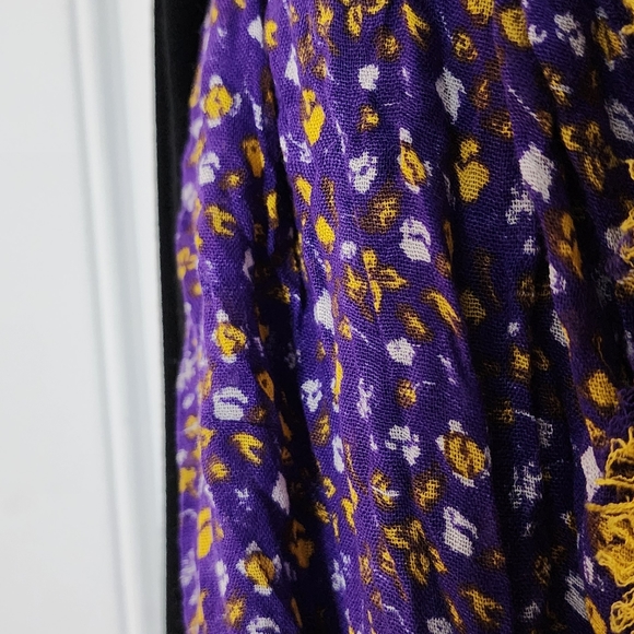 LSU Tigers Infinity Scarf - Picture 5 of 5